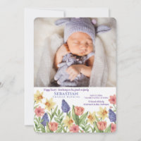 Carte d'annonce de naissance de photo de printemps