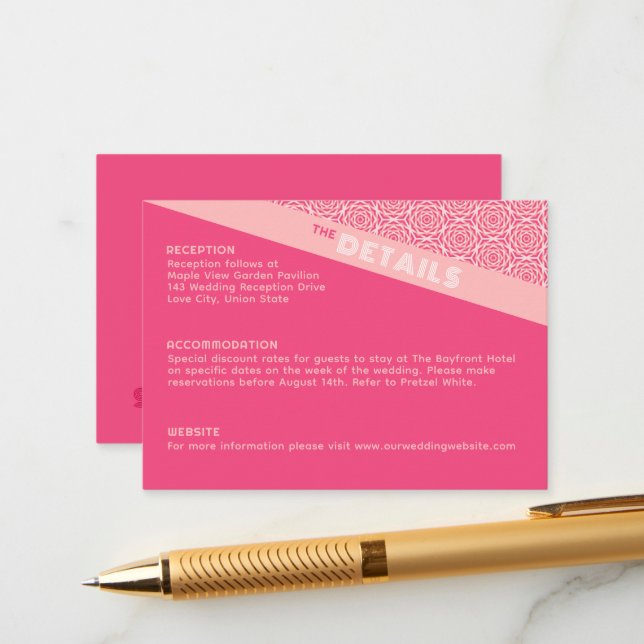 Carte de boîtier Mariage rouge Rose géométrique (Devant/Arrière en situation)