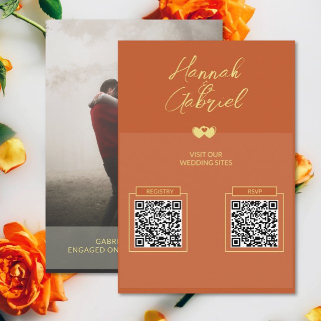 Carte de boîtier QR Cd Mariage photo en or de Terr (The front and back of the Terracotta Gold wedding enclosure QR code card)