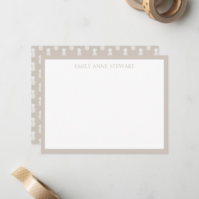 Carte De Correspondance Ananas blanc préppy sur beige (Devant/Arrière en situation)