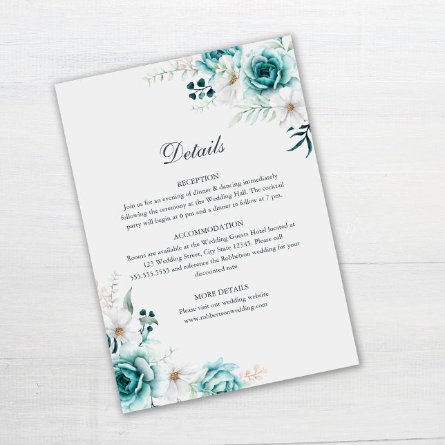 Carte de détails Fleurs sauvages turquoises et non (Teal and Off-white wedding invitation details card on white table)