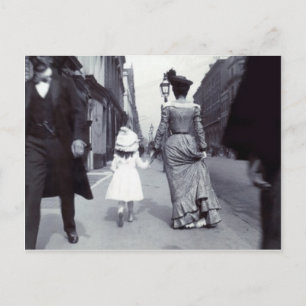 Carte de fête de la mère de l'enfant des années 18