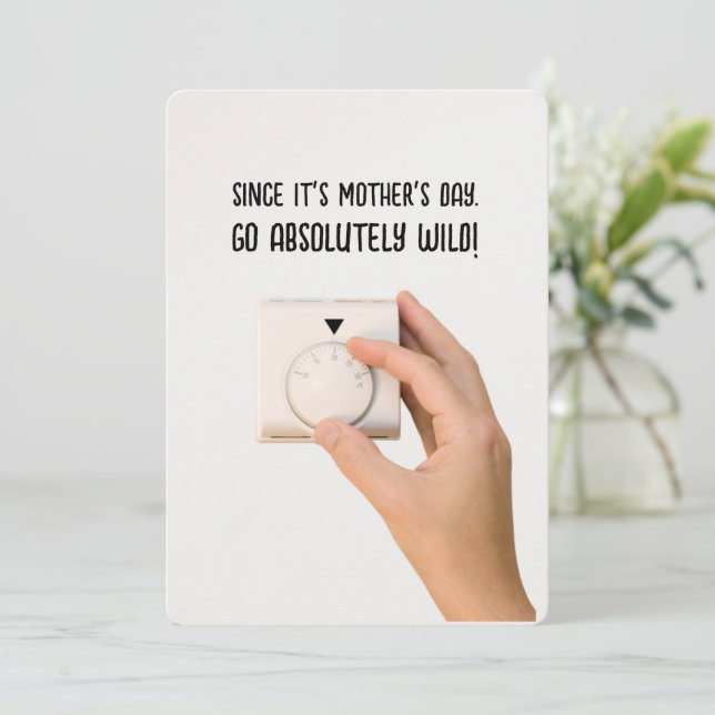 Carte de fête des mères - Thermostat de maman (Debout devant)