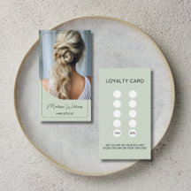 Carte de fidélité Vert sauge moderne pour coiffeur
