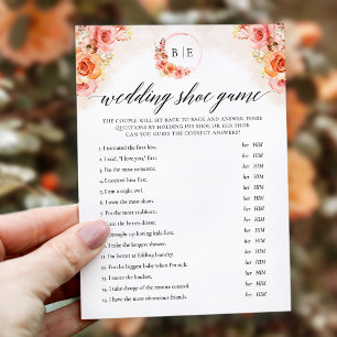 Carte de jeu de chaussure de mariage à fleurs de p