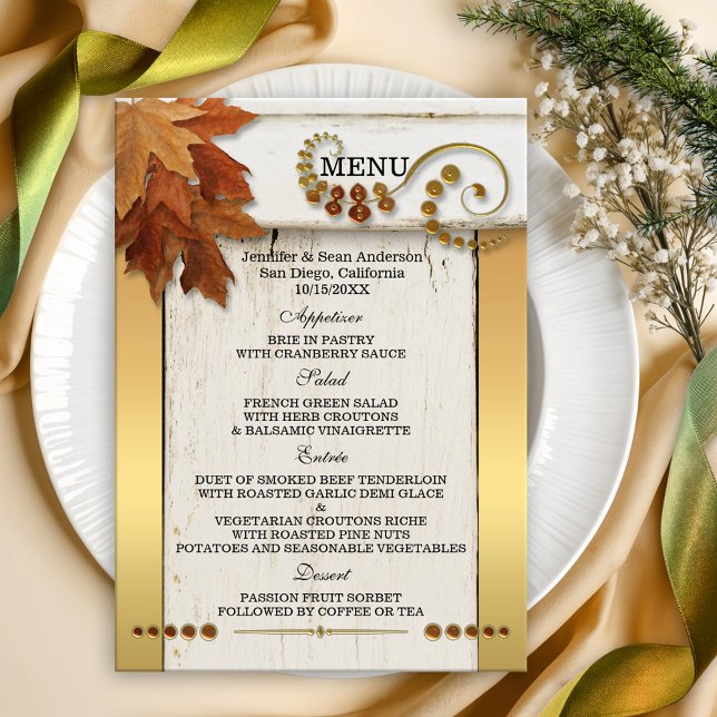 Carte de menu Mariage Gold Fall Leaves (Boho chic wedding menu featuring colorful fall leaves on rustic wood and stylish gold)