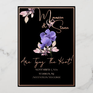 Carte de mise en garde de fleurs violettes noires 