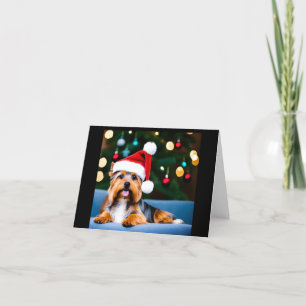 Carte de Noël avec Yorkshire terrier à Santa hat