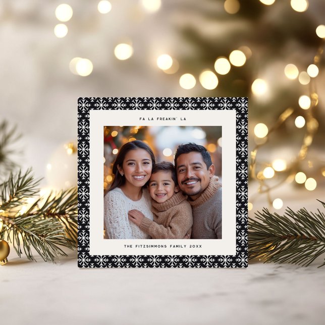 Carte de Noël Chic Black & White Snowflake (Neutral Snowflake Modern Square Christmas Card)