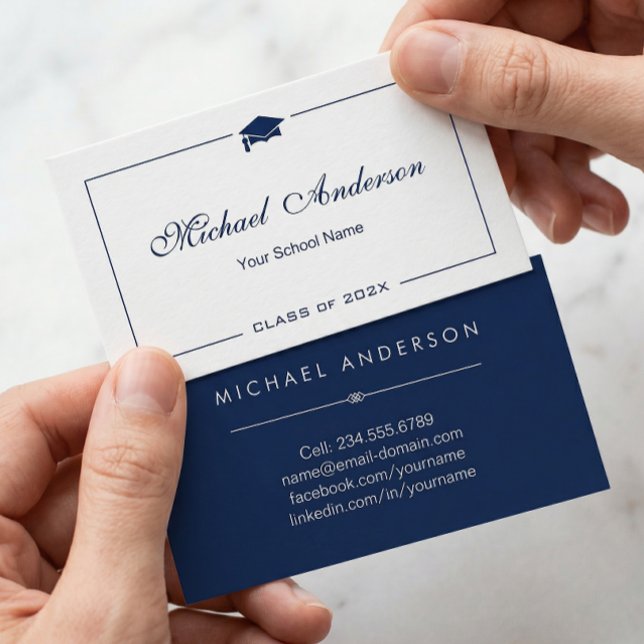 Carte de nom Simple Clean Black and White Graduati (Créateur téléchargé)