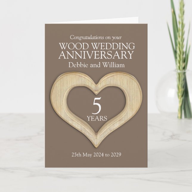 Carte de noms d'anniversaire de mariage en bois de (Devant)