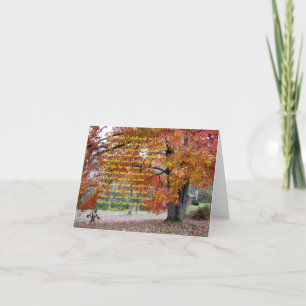 Carte de note avec le chêne coloré par automne