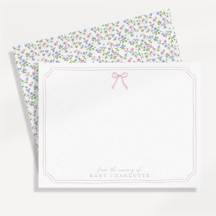 Carte de note de nursery à motif floral avec un ru