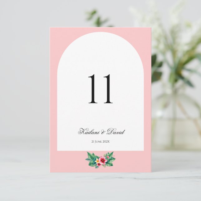 Carte de numéro de la table à thème mariage à fleu (Debout devant)