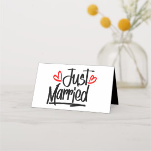 Carte De Placement Annonce de mariage Cute Just Married Noir et Blanc