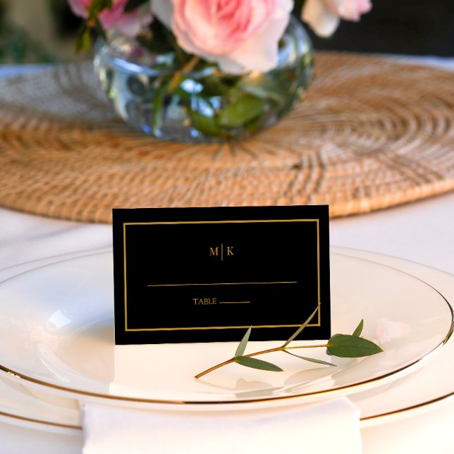 Carte De Placement Élégant moderne | Mariage noir et or (Black and Gold monogram table place card)