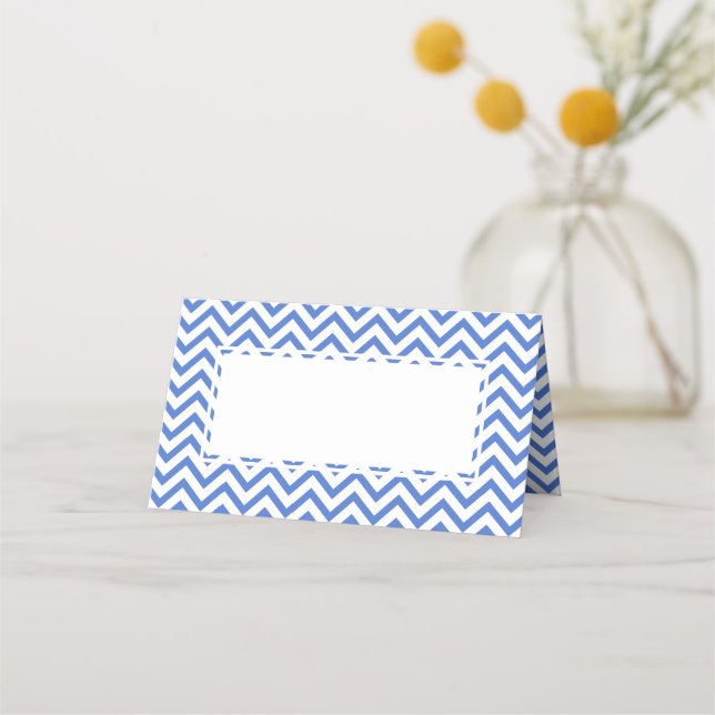 Carte De Placement Elégante table Mariage Chevron Bleu et Blanc (Devant)