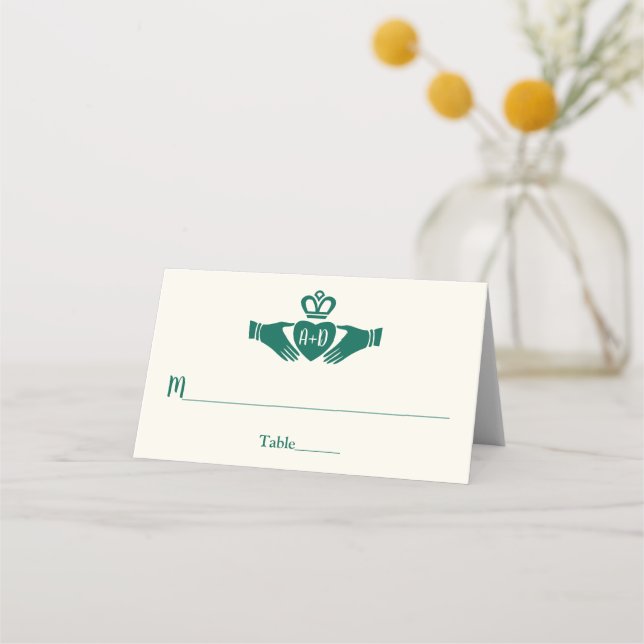 Carte De Placement Emerald Green Celtic Claddagh Adresse du Mariage (Devant)