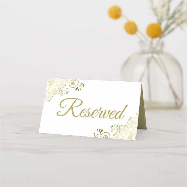 Carte De Placement Frills d'or sur le mariage blanc élégant Réservé (Devant)