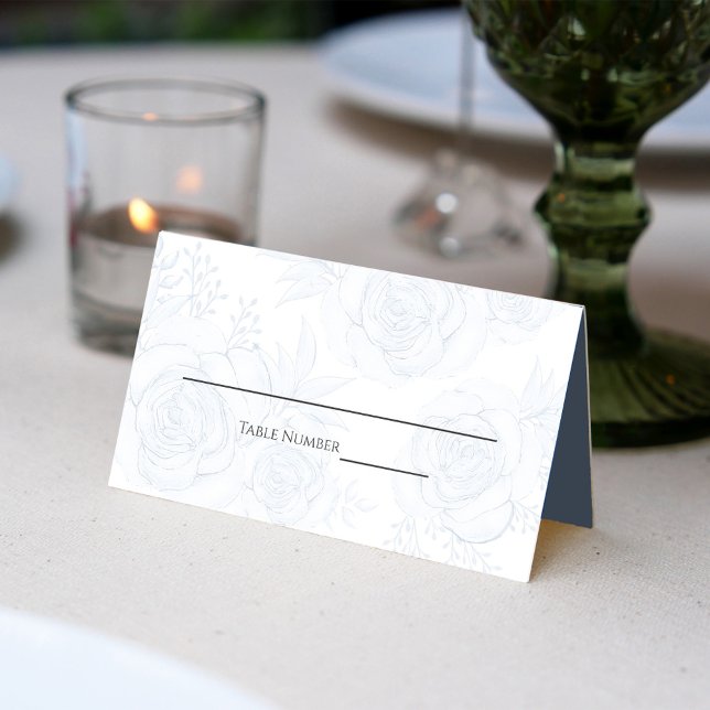 Carte De Placement Mariage Blue Floral Réception Siège (Elegant floral blue place card with seep blue inside, with name and table number. )