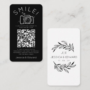 Carte De Placement Photos mémorables Qr Code Black Chic Modern Mariag