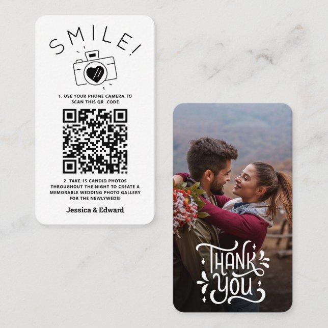 Carte De Placement Photos mémorables Qr Code Black Chic Modern Mariag (Devant / Derrière)