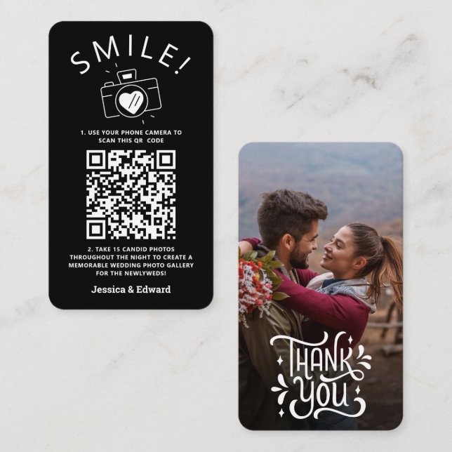 Carte De Placement Photos mémorables Qr Code Black Chic Modern Mariag (Devant / Derrière)