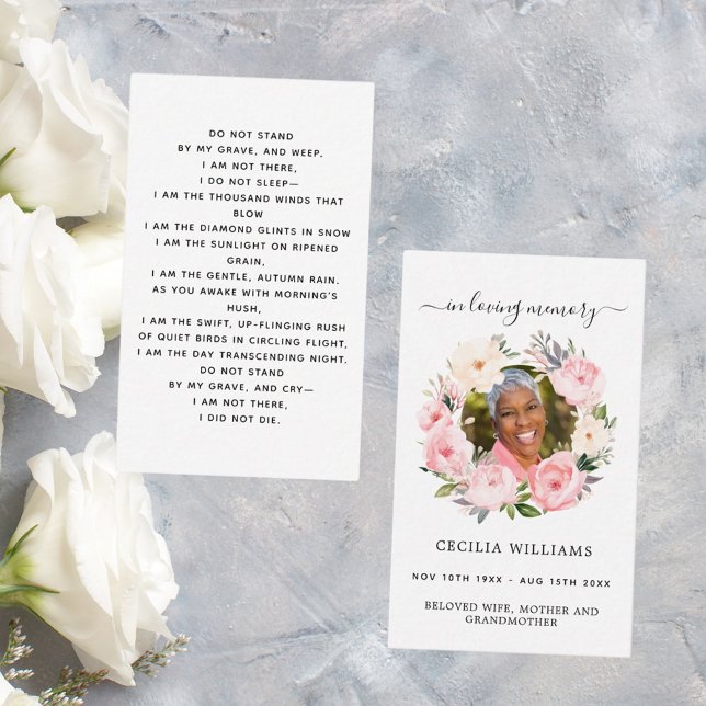 Carte de prière funéraire à couronne florale (Créateur téléchargé)