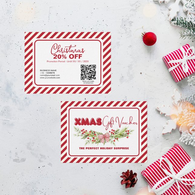 Carte De Réduction Baies florales blanches rouges classiques (Créateur téléchargé)