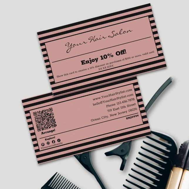 Carte De Réduction Coiffeuse professionnelle élégante à rayures 10% (Stylish Professional Striped Hairstylist 10% Discount Card, Terms, QR code, Social, Tracking)