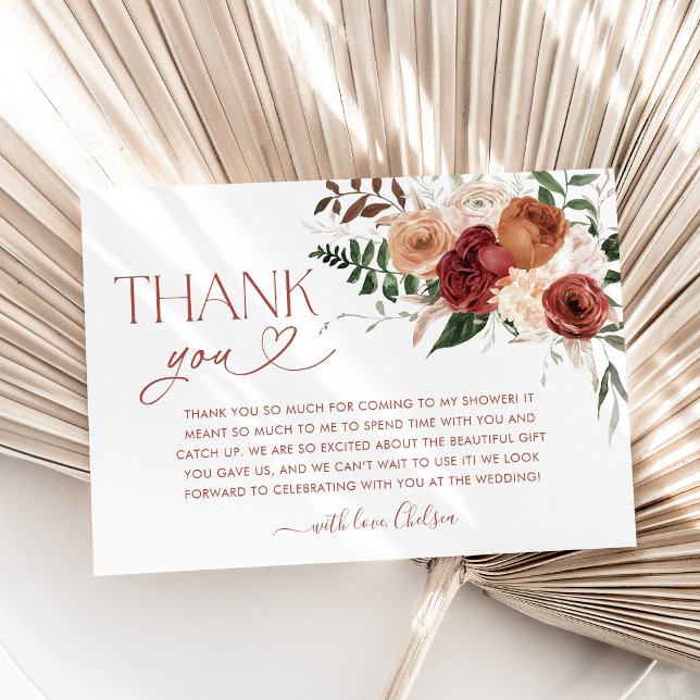 Carte de remerciement de mariage floral Tombez amo (Fall in Love Bridal Shower Thank You card with fall color flowers)