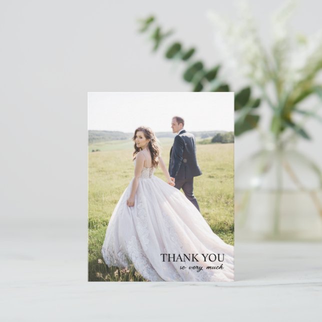 Carte de remerciement Mariage de script simple et  (Debout devant)