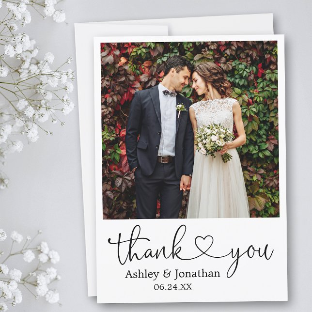 Carte De Remerciements Calligraphie moderne Mariage de photo cardiaque (Customize to change your personalized text size or text style.)