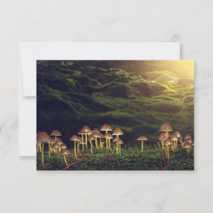 Carte De Remerciements Champignons sauvages mûrs dans la forêt