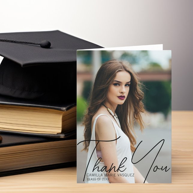 Carte De Remerciements Chic Graduation Photo Trendy Black Script Overlay (Créateur téléchargé)