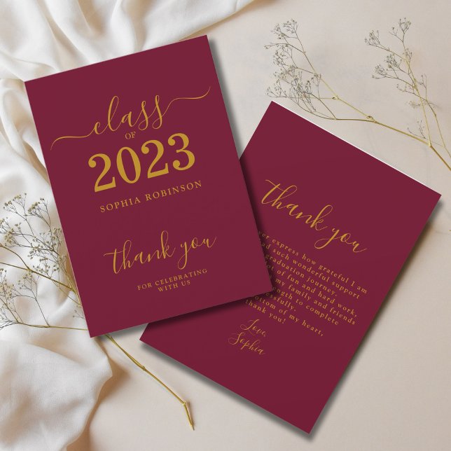 Carte De Remerciements Classe de 2023 Gold Maroon Graduation (Créateur téléchargé)