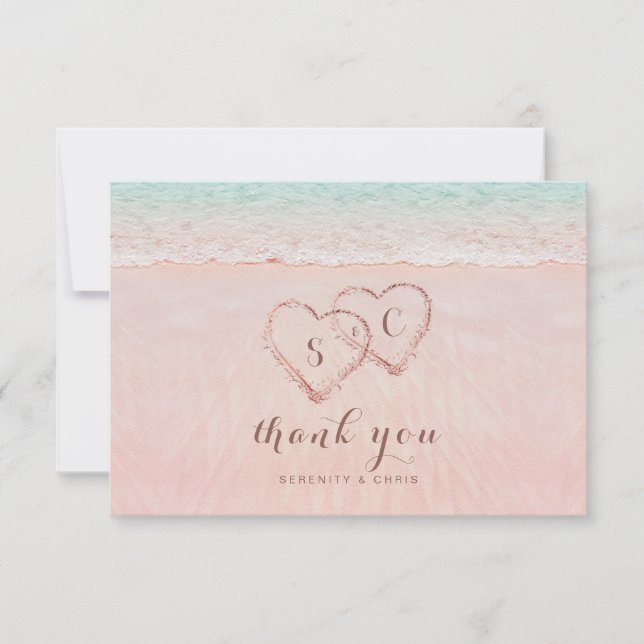 Carte De Remerciements Coeurs roses sur la plage de destination de sable (Devant)