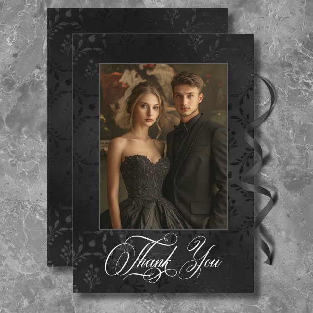 Carte De Remerciements Dark gothique noir floral satin Mariage damassé (Dark Gothic Black Floral Satin Damask Wedding Thank You Card)