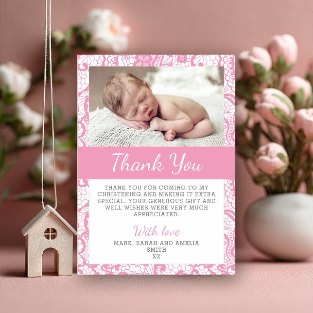 Carte de remerciements de baptême de filles (Say thank you in the sweetest way with this personalized pink floral christening thank-you card feat)