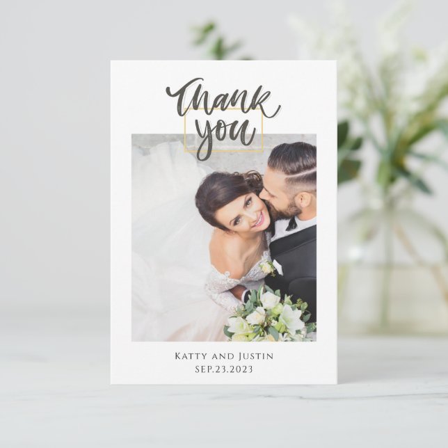 Carte De Remerciements Écriture minimaliste personnalisable Cœur Mariage  (Debout devant)