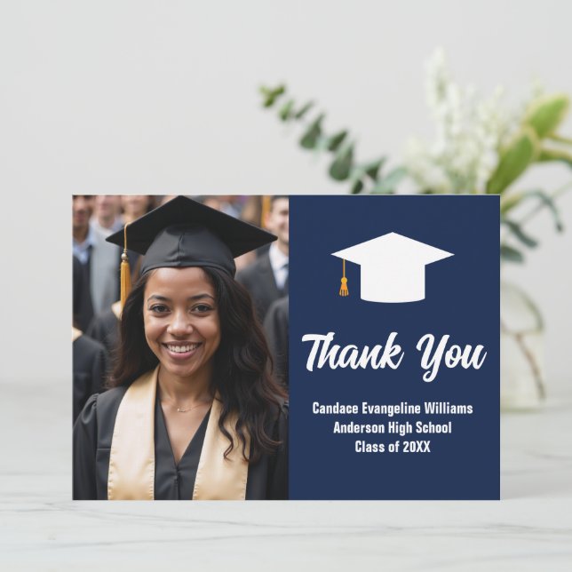 Carte De Remerciements Élégant bleu marine Bleu blanc Diplômé photo (Debout devant)