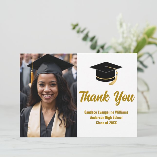 Carte De Remerciements Elégant Graduate Photo Custom Gold Typographie (Debout devant)