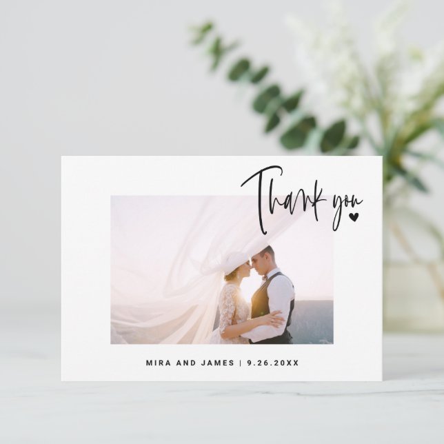 Carte De Remerciements Élégant mariage écriture photo cœur simple moderne (Debout devant)