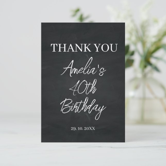Carte De Remerciements Fête d'anniversaire moderne noir et blanc (Debout devant)