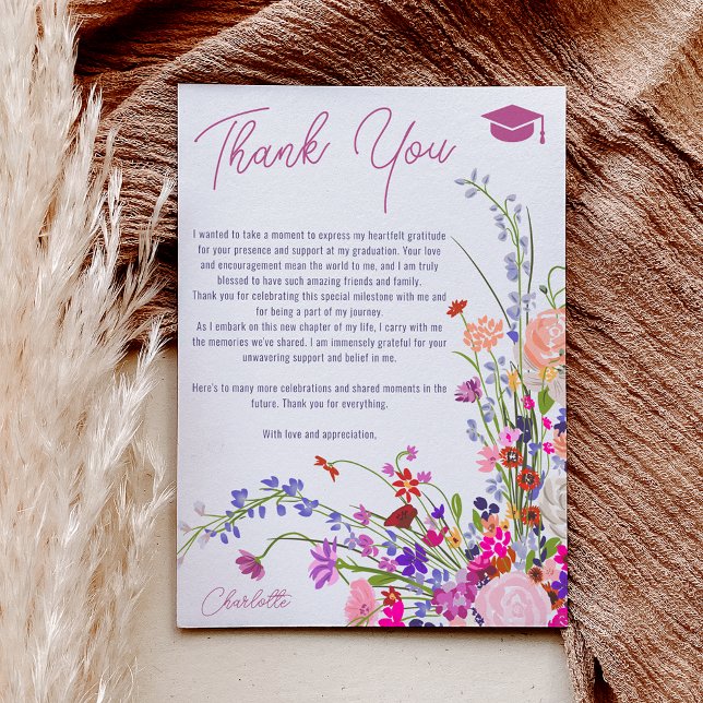 Carte De Remerciements fleurs sauvages chic modernes écriture jolie gradu (Modern wild flowers script photo dark graduation announcement)