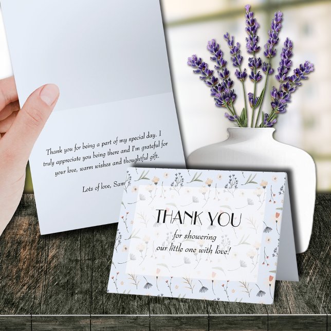 Carte De Remerciements Fleurs sauvages sur le Baby shower Blue Boy (Wildflowers on Blue Boy Baby Shower Folded Thank You Cards (leave inside blank to handwrite notes))