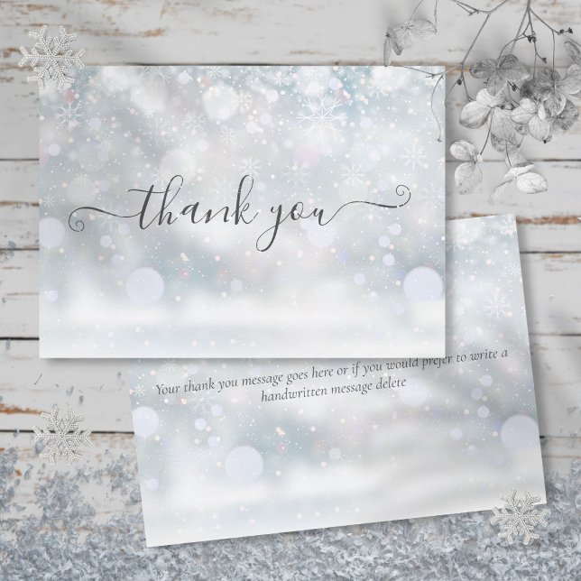 Carte De Remerciements Flocons de neige hivernaux Écriture élégante (Winter Snowflakes Elegant Script Thank You Card)