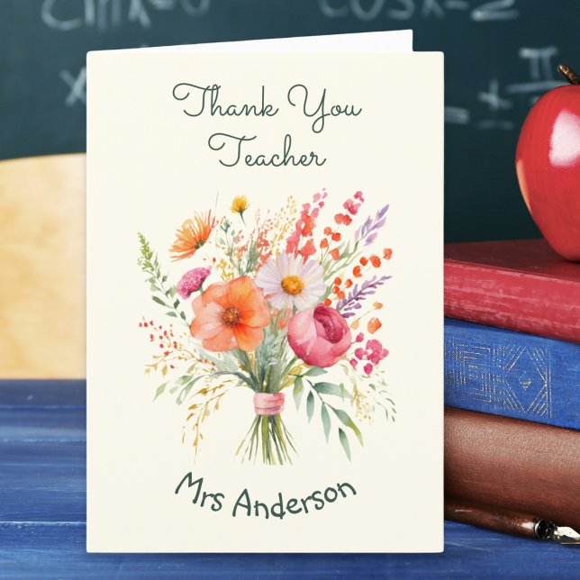 Carte De Remerciements Floral Bouquet Flowers Joli enseignant personnalis (A personalized card with 'Thank You Teacher' words and picture of a hand-tied bouquet of flowers)