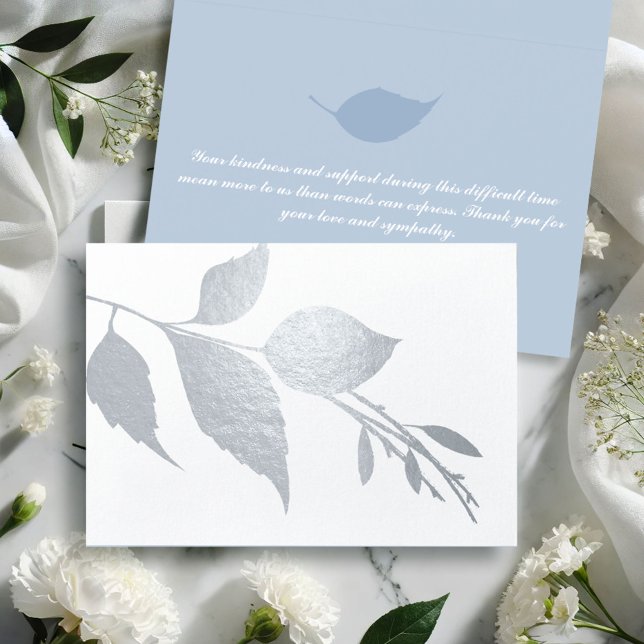 Carte de remerciements funéraire botanique (Funeral thank you cards silver foil leaves personalized inside.)