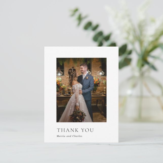 Carte De Remerciements Merrin Noir et Blanc Mariage élégant (Debout devant)